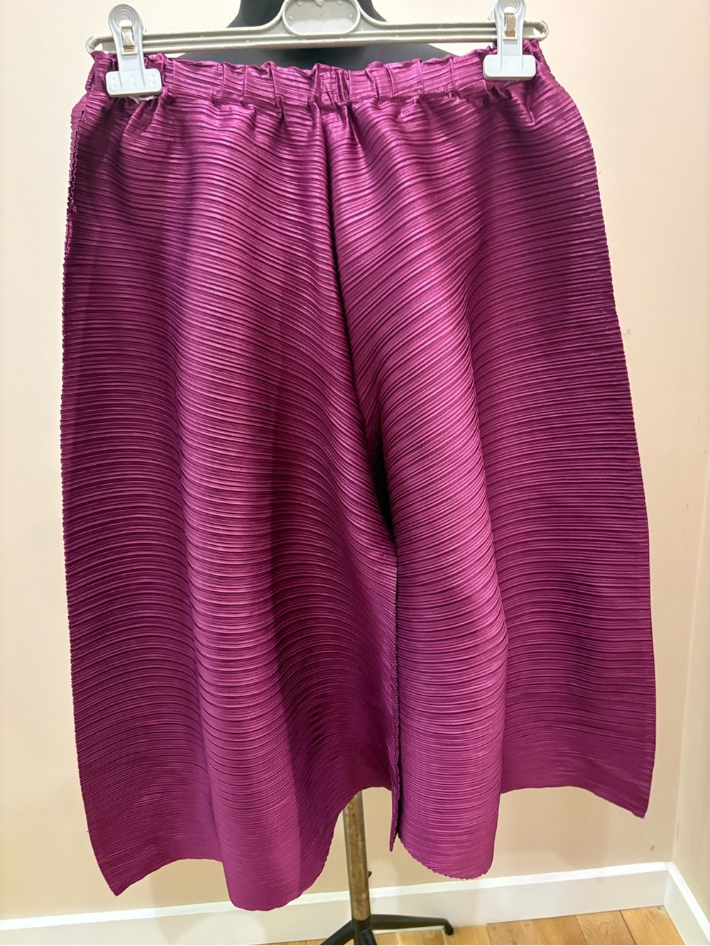 Made in Japan brand new purple Pleated Wide-Leg pants